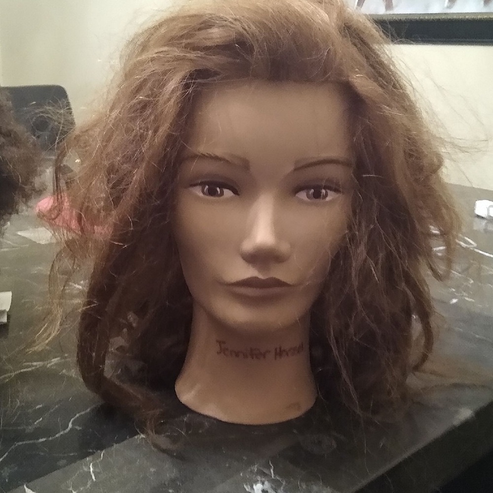 Long hair manikin head